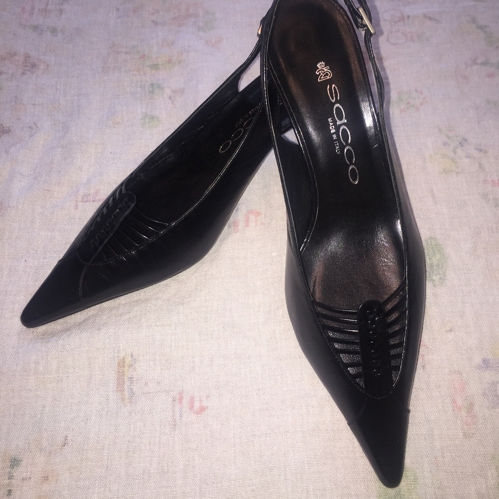 Sacco Pointy Toe Kitten Heel Slingbacks